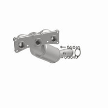Load image into Gallery viewer, MagnaFlow Direct Fit Catalytic Converter 09-10 528i 3.0L Rear