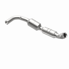 Load image into Gallery viewer, MagnaFlow Direct Fit Catalytic Converter 05-07 Ford E150 4.6L Driver Side