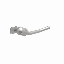 Load image into Gallery viewer, MagnaFlow Direct Fit Catalytic Conv 13-18 Dodge Durango 3.6L V6 / 13-18 Jeep Grand Cherokee 3.6L V6