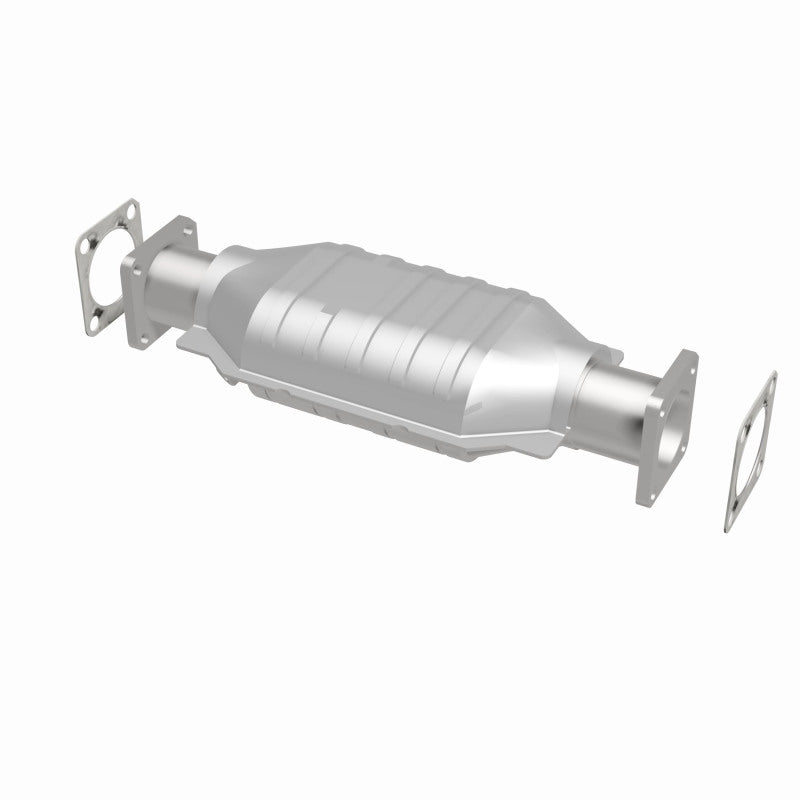 MagnaFlow Direct Fit Catalytic Converter Chevrolet-Isuzu 82 8