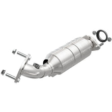 Load image into Gallery viewer, MagnaFlow Direct Fit Catalytic Converter 05-07 Cadillac STS/SRX 3.6L