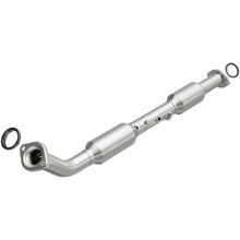 Load image into Gallery viewer, MagnaFlow Direct Fit Catalytic Converter 05-09 Toyota Tacoma 2.7L