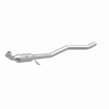 Load image into Gallery viewer, MagnaFlow Direct Fit Catalytic Converter 2007-2012 GL450 4.6 L Underbody