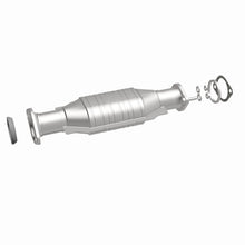 Load image into Gallery viewer, MagnaFlow Direct Fit Catalytic Converter 2003-2006 MONTERO 3.8 L Underbody