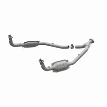 Load image into Gallery viewer, MagnaFlow DF Cat. Conv 97 Land Rover Defender 90 4.0L Y-Pipe Assy / 96-99 Discovery 4.0L Y-Pipe Assy