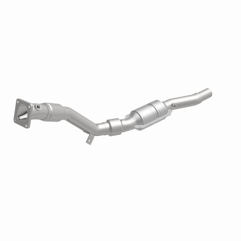 MagnaFlow Direct Fit Catalytic Converter 00-02 Audi A6 Quattro 2.7L