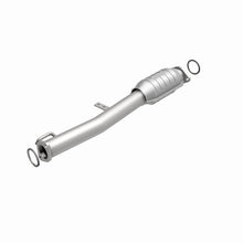 Load image into Gallery viewer, MagnaFlow Direct Fit Catalytic Converter 97-97 Toyota RAV4 2.0L 49S