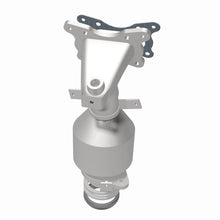 Load image into Gallery viewer, MagnaFlow Direct Fit Catalytic Converter 10-11 Honda CR-V 2.4L