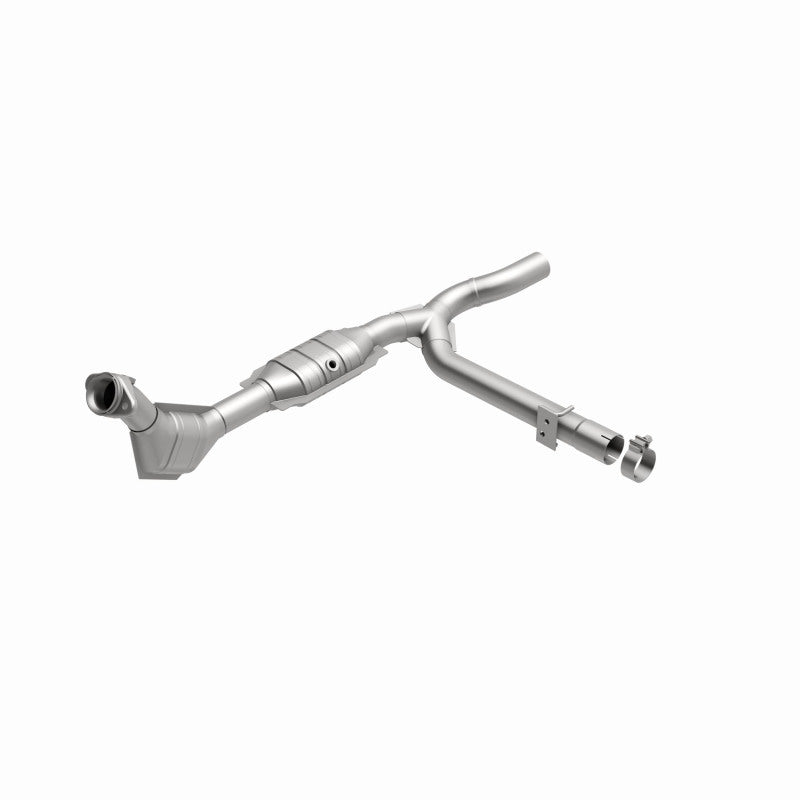 MagnaFlow Direct Fit Catalytic Converter 99-00 Ford F-150 4.6L