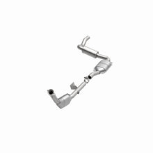 Load image into Gallery viewer, MagnaFlow Direct Fit Catalytic Converter 2003 Mercedes ML320 3.2L