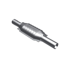 Load image into Gallery viewer, MagnaFlow Direct Fit Catalytic Converter Grand Cherokee-Wrangler 93-