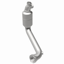 Load image into Gallery viewer, MagnaFlow Direct Fit Catalytic Converter 99-00 Mercedes CLK320 3.2L