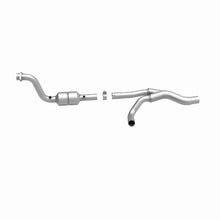 Load image into Gallery viewer, MagnaFlow Direct Fit Catalytic Converter 2004 Durango 5.7L Passenger Side
