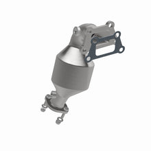 Load image into Gallery viewer, MagnaFlow Direct Fit Catalytic Converter 2012-2014 Equinox 3 3.6 L Underbody