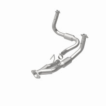 Load image into Gallery viewer, MagnaFlow Direct Fit Catalytic Converter 05-06 Gr Cherokee 4.7 OEM