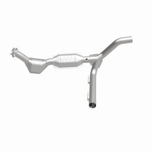 Load image into Gallery viewer, MagnaFlow Direct Fit Catalytic Converter 97-98 Ford F-150 Pickup 4.2L P/S 4WD