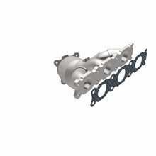 Load image into Gallery viewer, MagnaFlow Direct Fit Catalytic Converter 08-12 Land Rover LR2 3.2L