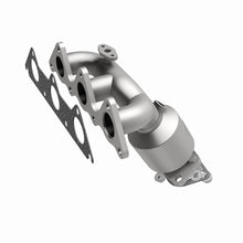 Load image into Gallery viewer, MagnaFlow Direct Fit Catalytic Converter 95-00 Sebring 2.5L Rear Manifold