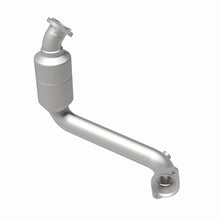 Load image into Gallery viewer, MagnaFlow Direct Fit Catalytic Converter 99-00 Mercedes CLK320 3.2L