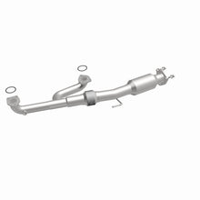 Load image into Gallery viewer, MagnaFlow Direct Fit Catalytic Converter 16-17 Honda Odyssey 3.5L V6 Underbody