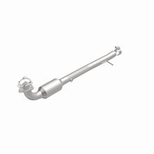 Load image into Gallery viewer, MagnaFlow Direct Fit Catalytic Converter 07-09 Range Rover v8 4.2/4.4L OEM Underbody