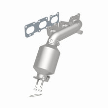 Load image into Gallery viewer, MagnaFlow Direct Fit Catalytic Converter 11-14 Hyundai Genesis V6-3.8L