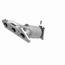Load image into Gallery viewer, MagnaFlow Direct Fit Catalytic Converter 02 Volvo S80 2.9L