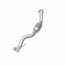 Load image into Gallery viewer, MagnaFlow Direct Fit Catalytic Converter 07 Trailb/Envoy 4.2L