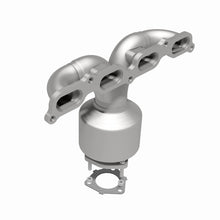 Load image into Gallery viewer, MagnaFlow Direct Fit Catalytic Converter 95/98 Saturn SC/SL/SW 1.9L