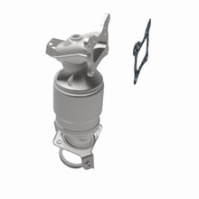 Load image into Gallery viewer, MagnaFlow Direct Fit Catalytic Converter 12-14 Honda CR-V 2.4L