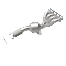 Load image into Gallery viewer, MagnaFlow 11-17 Ford Fiesta 1.6L Direct Fit Catalytic Converter