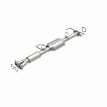 Load image into Gallery viewer, MagnaFlow Direct Fit Catalytic Converter 95-96 Previa 2.4L