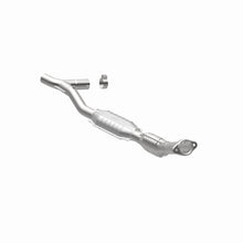 Load image into Gallery viewer, MagnaFlow Direct Fit Catalytic Converter 97-98 Ford Trucks 5.4L