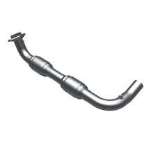 Load image into Gallery viewer, MagnaFlow Direct Fit Catalytic Converter 01-03 Ford E150 4.2L D/S