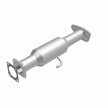 Load image into Gallery viewer, MagnaFlow Direct Fit Catalytic Converter Gm