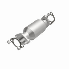 Load image into Gallery viewer, MagnaFlow Direct Fit Catalytic Converter 2007 Sorento V6 3.8 OEM Underbody