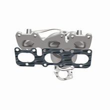 Load image into Gallery viewer, MagnaFlow Direct Fit Catalytic Converter 11-12 Kia Sedona 3.5L OEM Grade Manifold