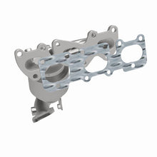 Load image into Gallery viewer, MagnaFlow Direct Fit Catalytic Converter 13-14 Santa Fe 3.3L Manifold