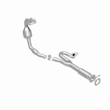 Load image into Gallery viewer, MagnaFlow Direct Fit Catalytic Converter 2010-2011 SRX 3 L Underbody