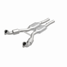Load image into Gallery viewer, MagnaFlow Direct Fit Catalytic Converter 04 Chevrolet Corvette 5.7L *NOT FOR SALE IN CALIFORNIA*