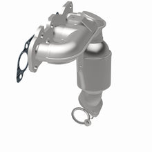 Load image into Gallery viewer, MagnaFlow Direct Fit Catalytic Converter 00-04 Sienna/Avalon 3.0L