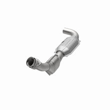 Load image into Gallery viewer, MagnaFlow Direct Fit Catalytic Converter 01-04 Ford F-150 4.2L 2wd