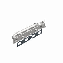 Load image into Gallery viewer, MagnaFlow Direct Fit Catalytic Converter 07 Titan 5.6L P/S manif OEM
