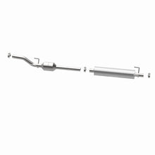 Load image into Gallery viewer, MagnaFlow Direct Fit Catalytic Converter 2002-2006 Sprinter 2500 2.7 L Underbody