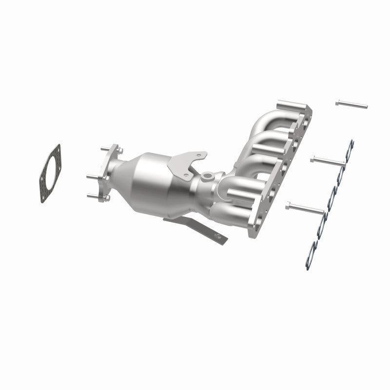 MagnaFlow Direct Fit Catalytic Converter 01-05 Volvo S60 2.4L / V70 2.4L