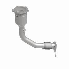 Load image into Gallery viewer, MagnaFlow Direct Fit Catalytic Converter 01-02 Sportage mani OEM