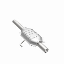 Load image into Gallery viewer, MagnaFlow Direct Fit Catalytic Converter 81-83 Jeep Cherokee 4.2L