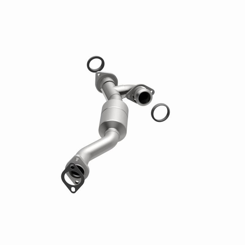 MagnaFlow Direct Fit Catalytic Converter 01-03 Montero 3L Passenger Side Front OEM