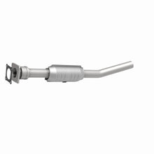 Load image into Gallery viewer, MagnaFlow Direct Fit Catalytic Converter 01-06 Chrysler PT Cruiser