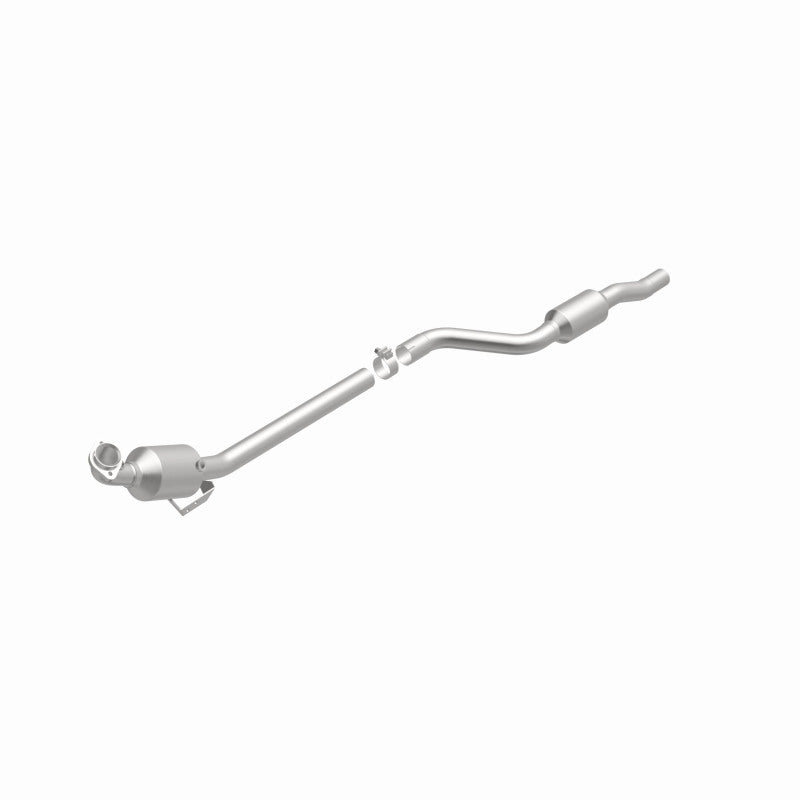 MagnaFlow Direct Fit Catalytic Converter 10-12 Mercedes-Benz GLK350 V6 3.5 OEM Underbody